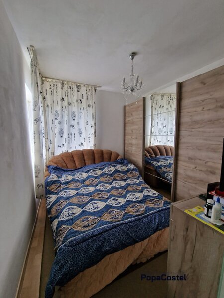 Otopeni Grivita vila 5 camere P+1E+M teren 200 mp constructie 2005