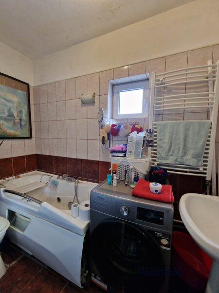 Otopeni Grivita vila 5 camere P+1E+M teren 200 mp constructie 2005